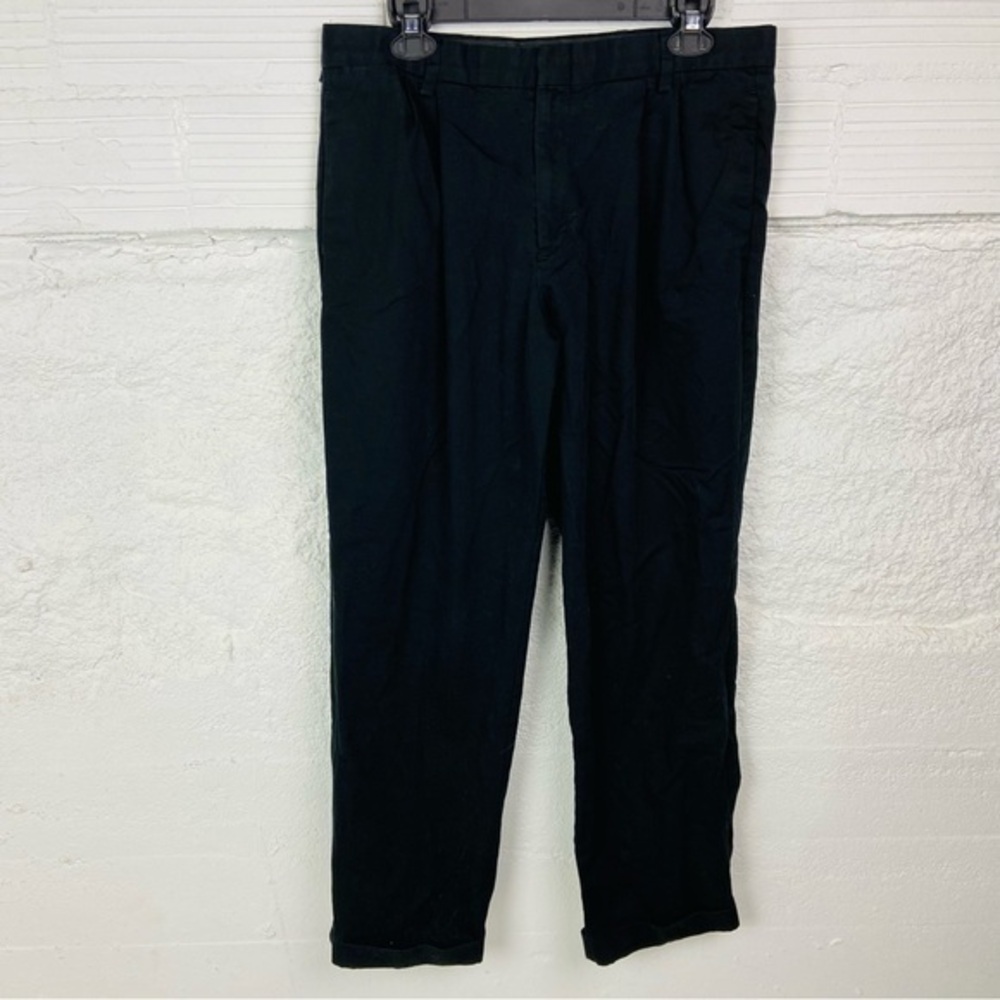 Dockers stain resistant Men's Dark work Pants size large